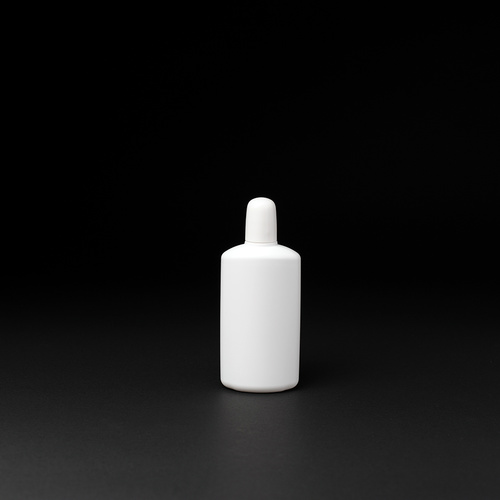 点眼容器・オーバル形状のAU60と砲弾型のAキャップ